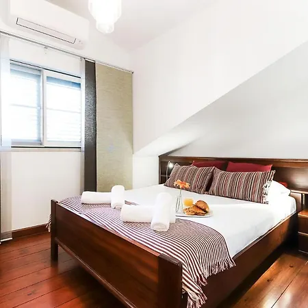 Avenida Da Liberdade Duplex By Homing Daire Lisboa